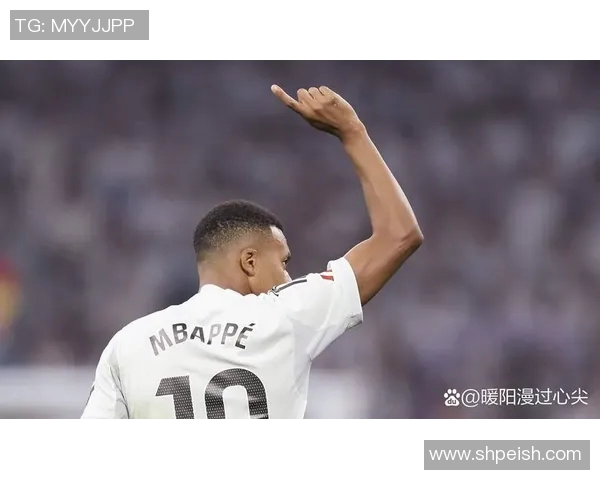 足球明星的魅力如何吸引女生的心灵与目光的完美结合